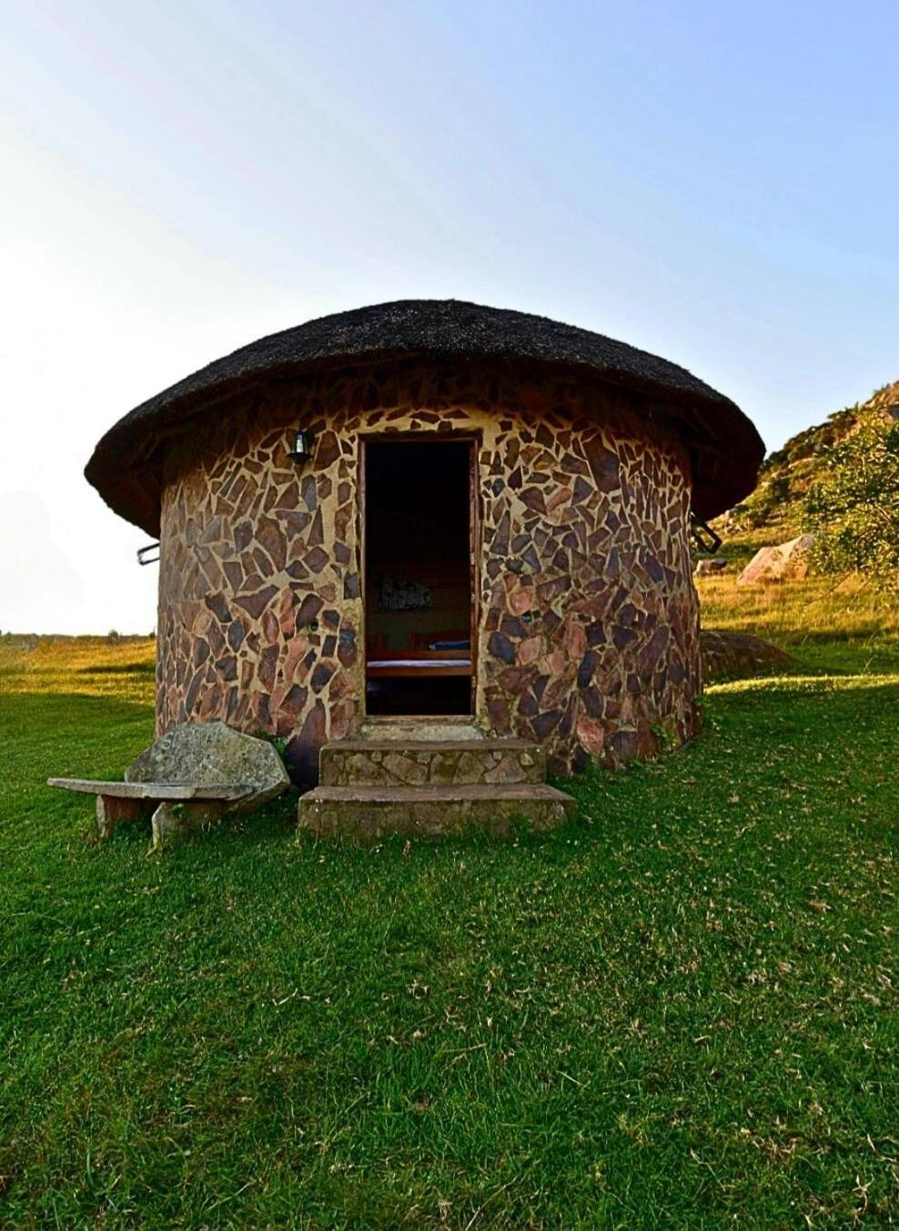 Penzion Sobantu Guest Farm Piggs Peak Exteriér fotografie